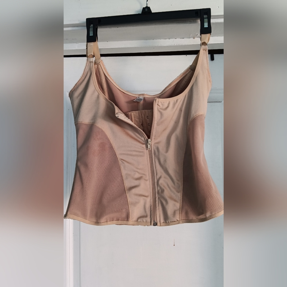 Corset in Nude